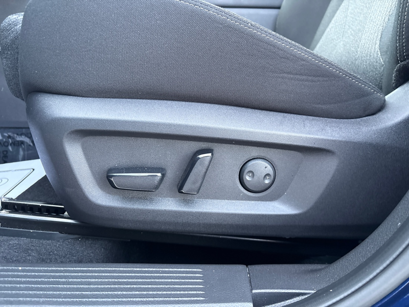 2025 Nissan Rogue - Gallery image 26