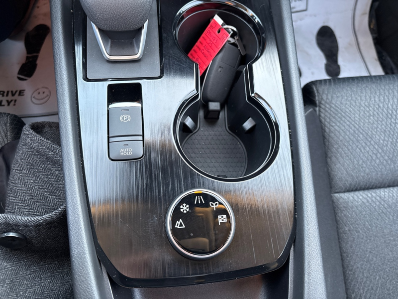 2025 Nissan Rogue - Gallery image 33