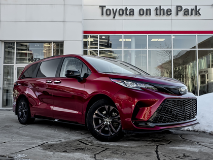 used 2025 Toyota Sienna car, priced at $63,495
