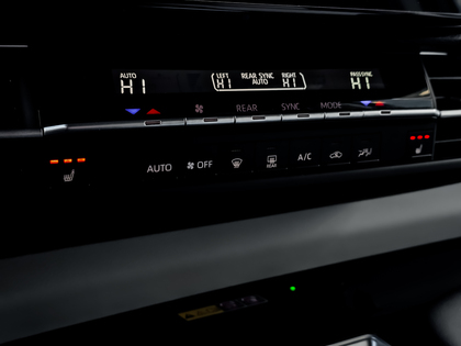 used 2025 Toyota Sienna car, priced at $63,495