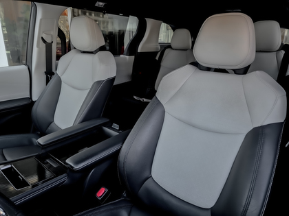 used 2025 Toyota Sienna car, priced at $63,495