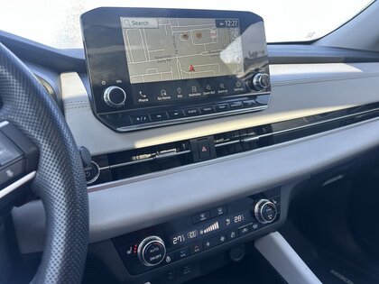 used 2023 Mitsubishi Outlander PHEV car, priced at $33,999