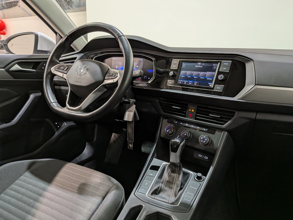 Volkswagen Jetta 2024