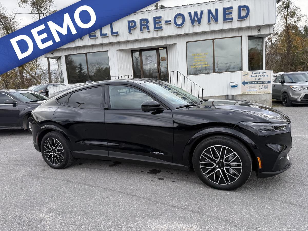 2025 Ford Mustang Mach-E