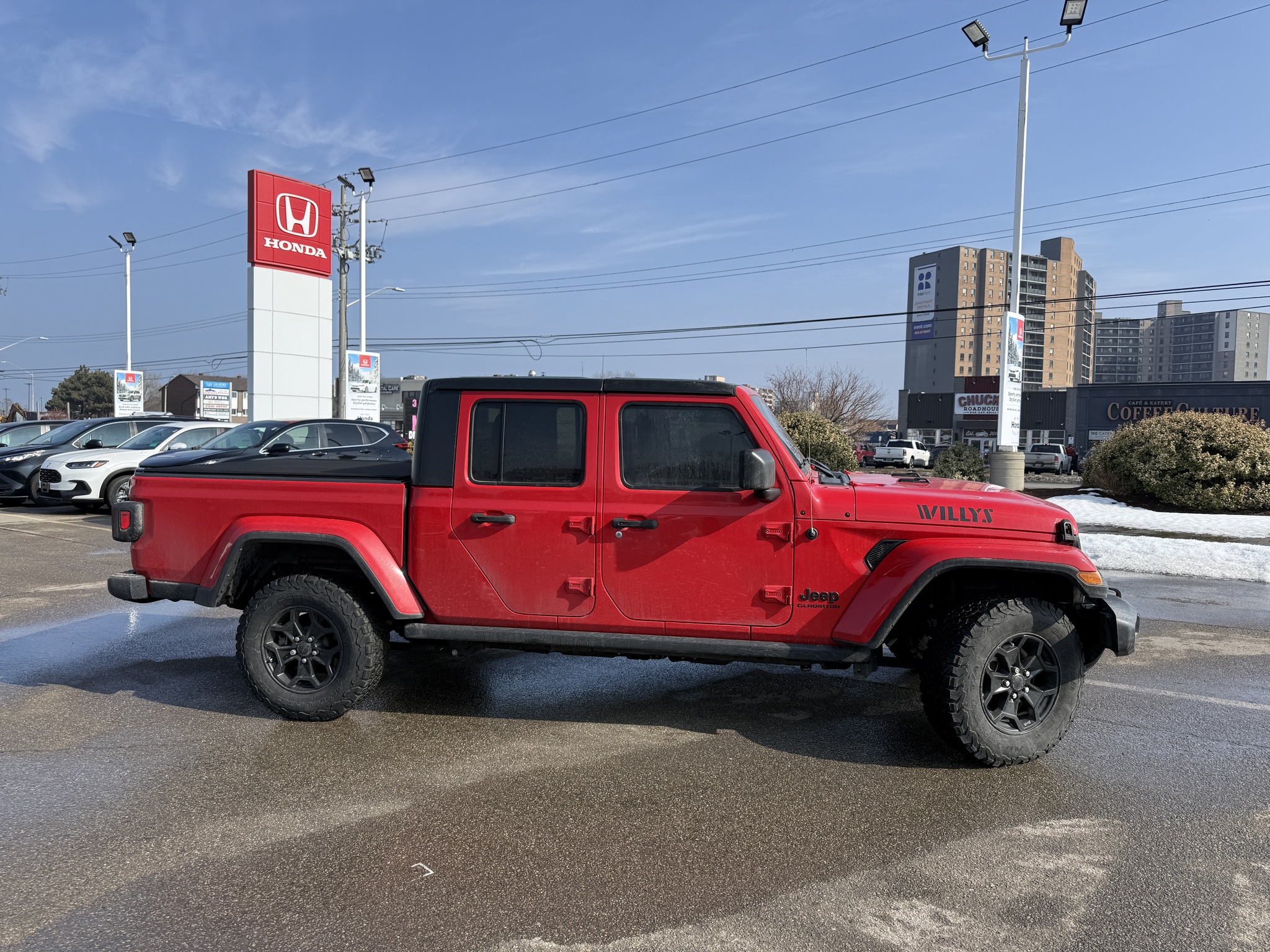 2023 Jeep Gladiator
