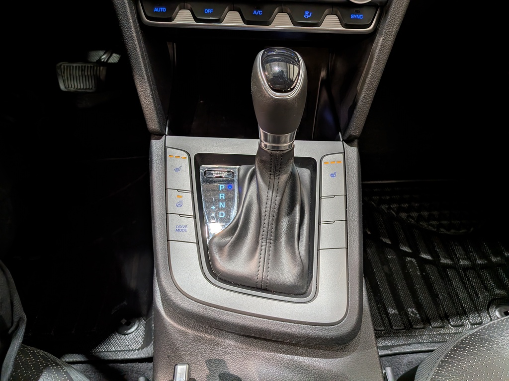 Hyundai Elantra 2020