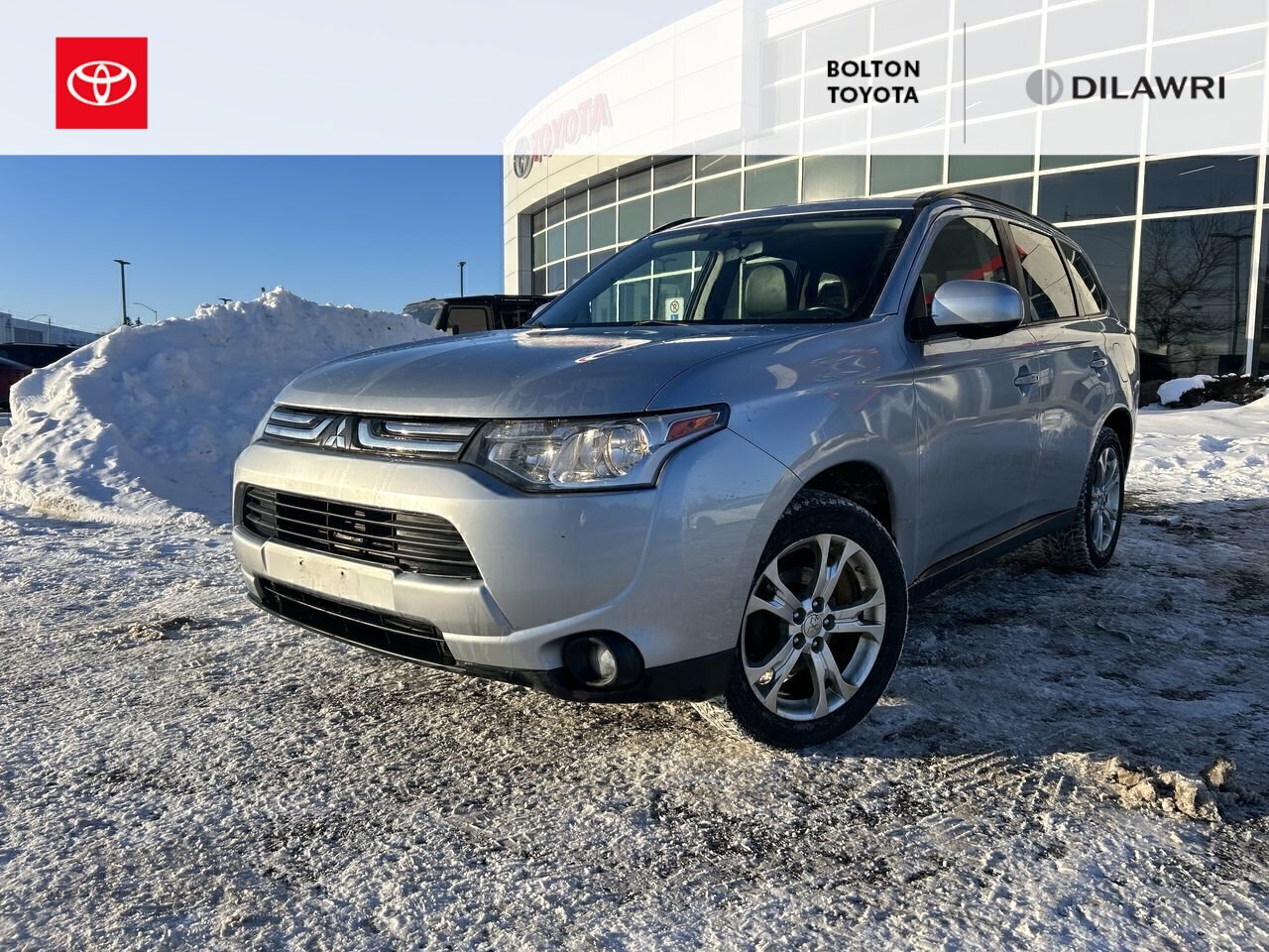 2014 Mitsubishi Outlander 4WD ES SOLD AS/IS | LEATHER | POWER SEAT | BACKUP