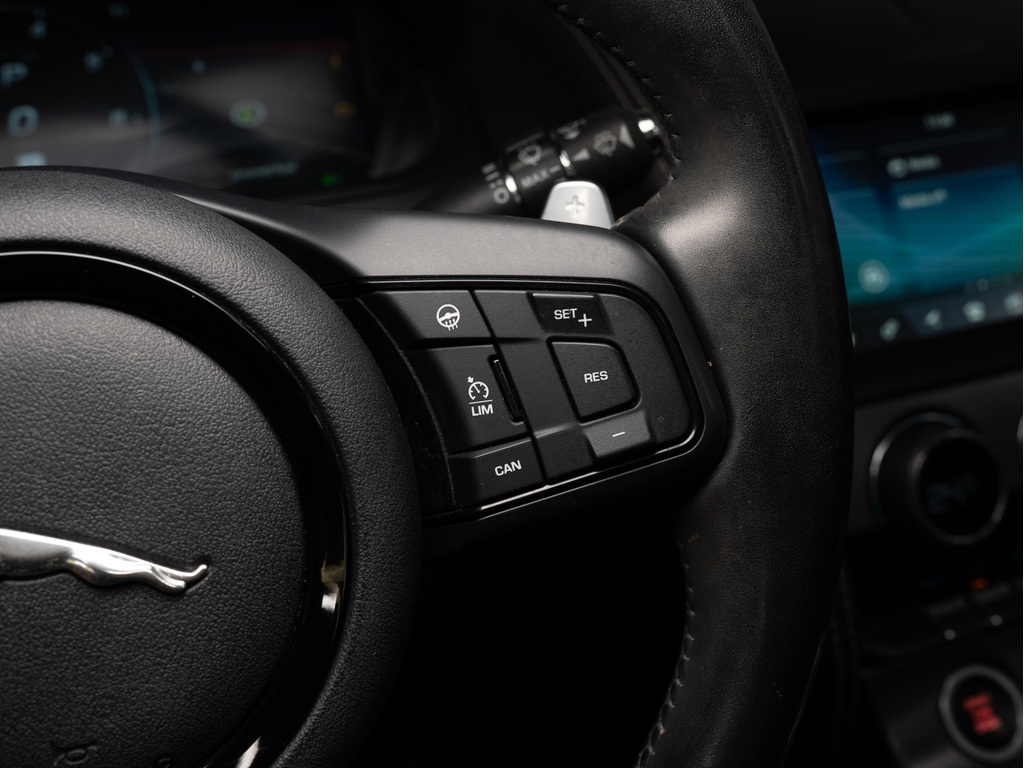 2022 Jaguar F-TYPE P450 R-Dynamic, 多伦多, 全款车