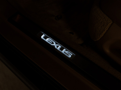 used 2008 Lexus SC 430 car, priced at $25,900