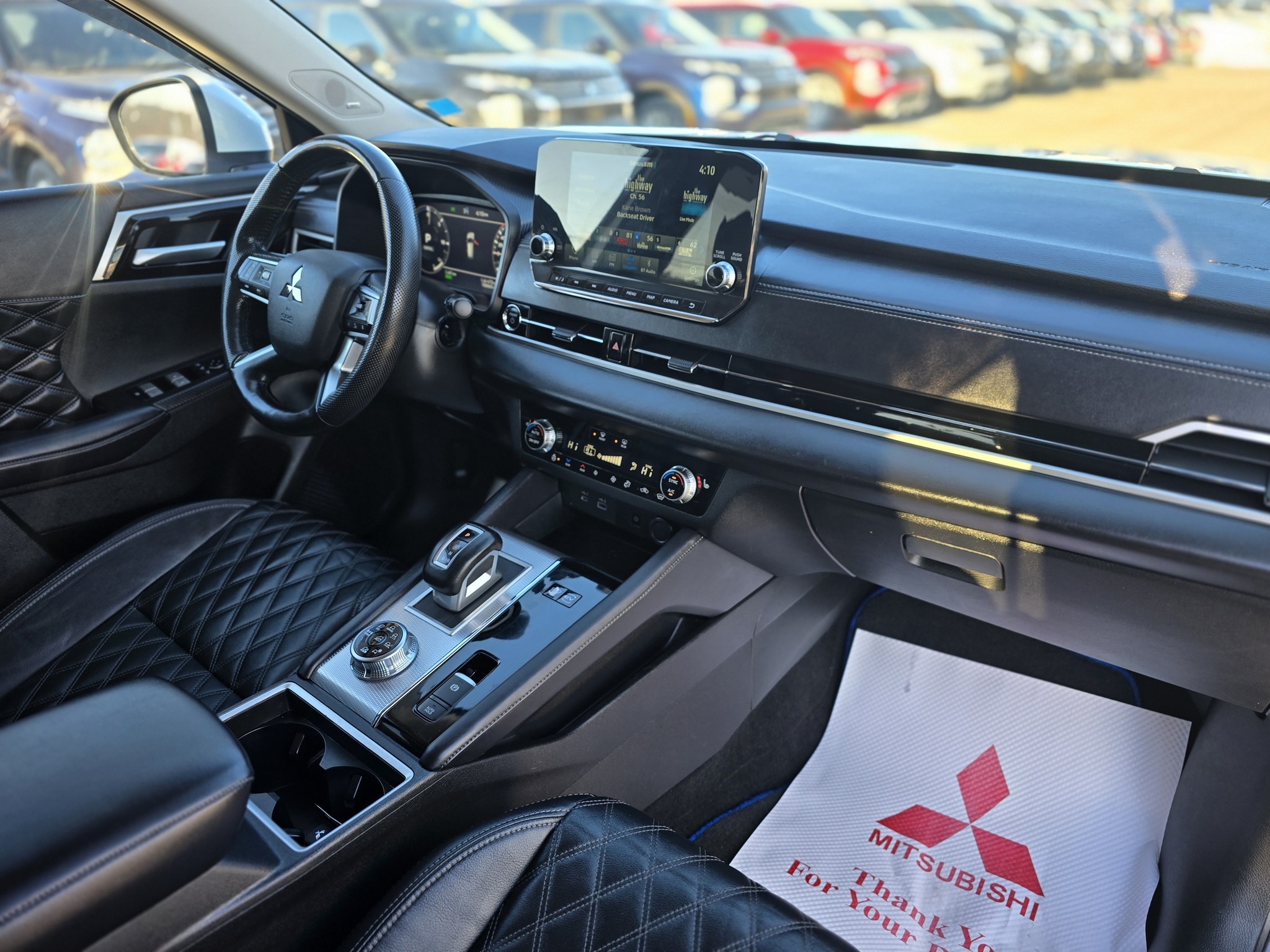 2023 Mitsubishi Outlander PHEV