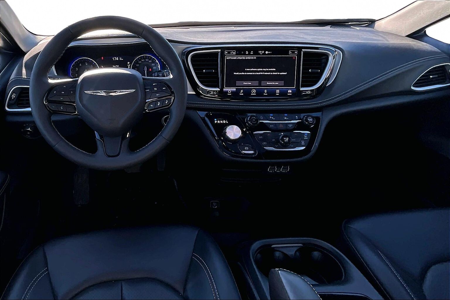 2024 CHRYSLER PACIFICA