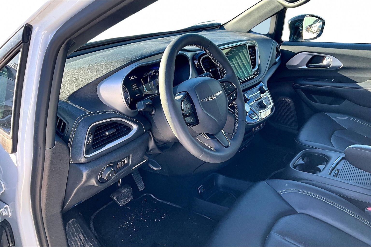 2024 CHRYSLER PACIFICA