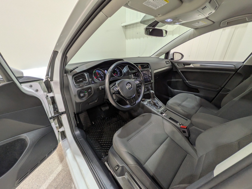 Volkswagen E-Golf 2020