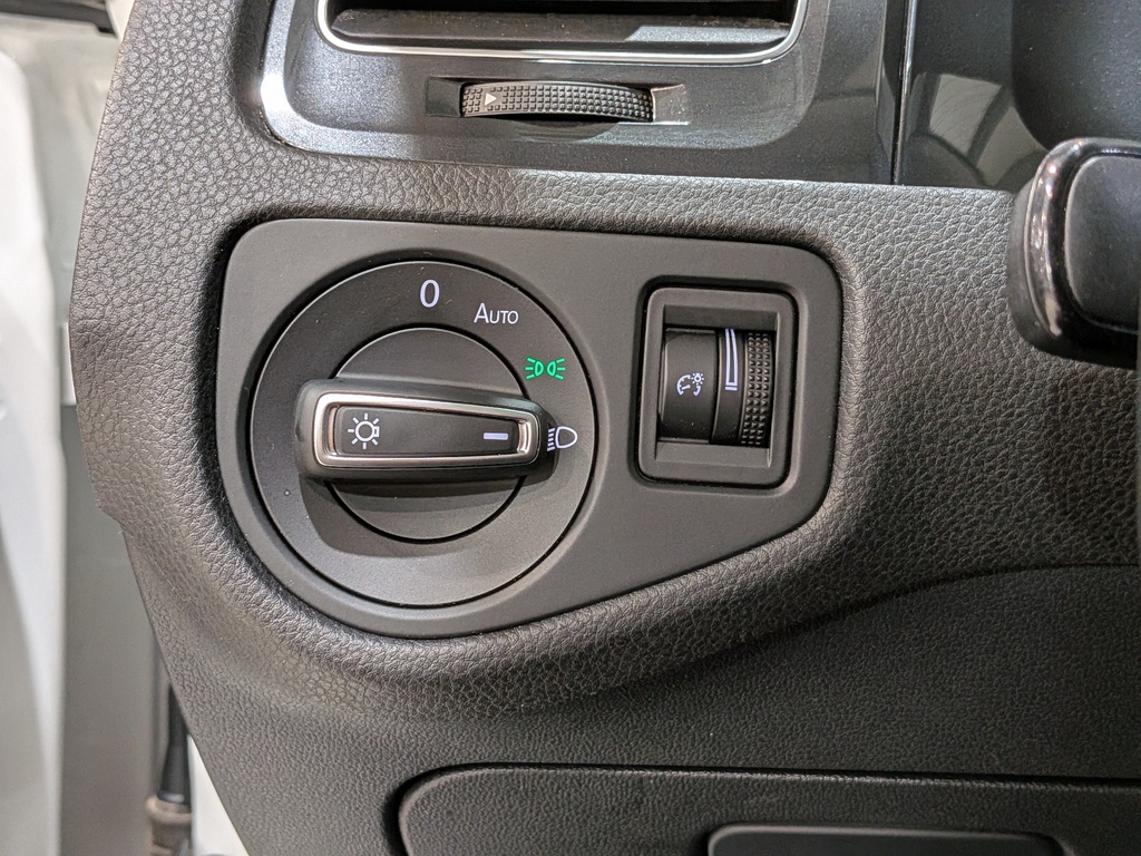 Volkswagen E-Golf 2020