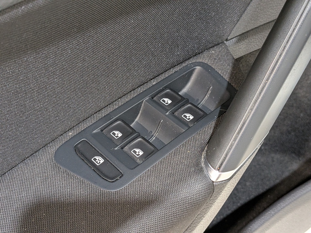 Volkswagen E-Golf 2020