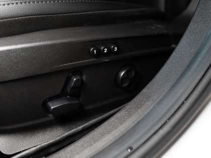 used 2022 Alfa Romeo Giulia car, priced at $33,900