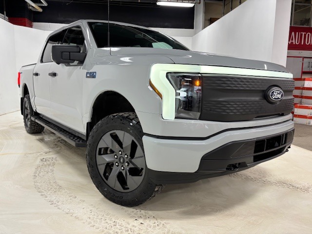 2024 Ford F-150 Lightning