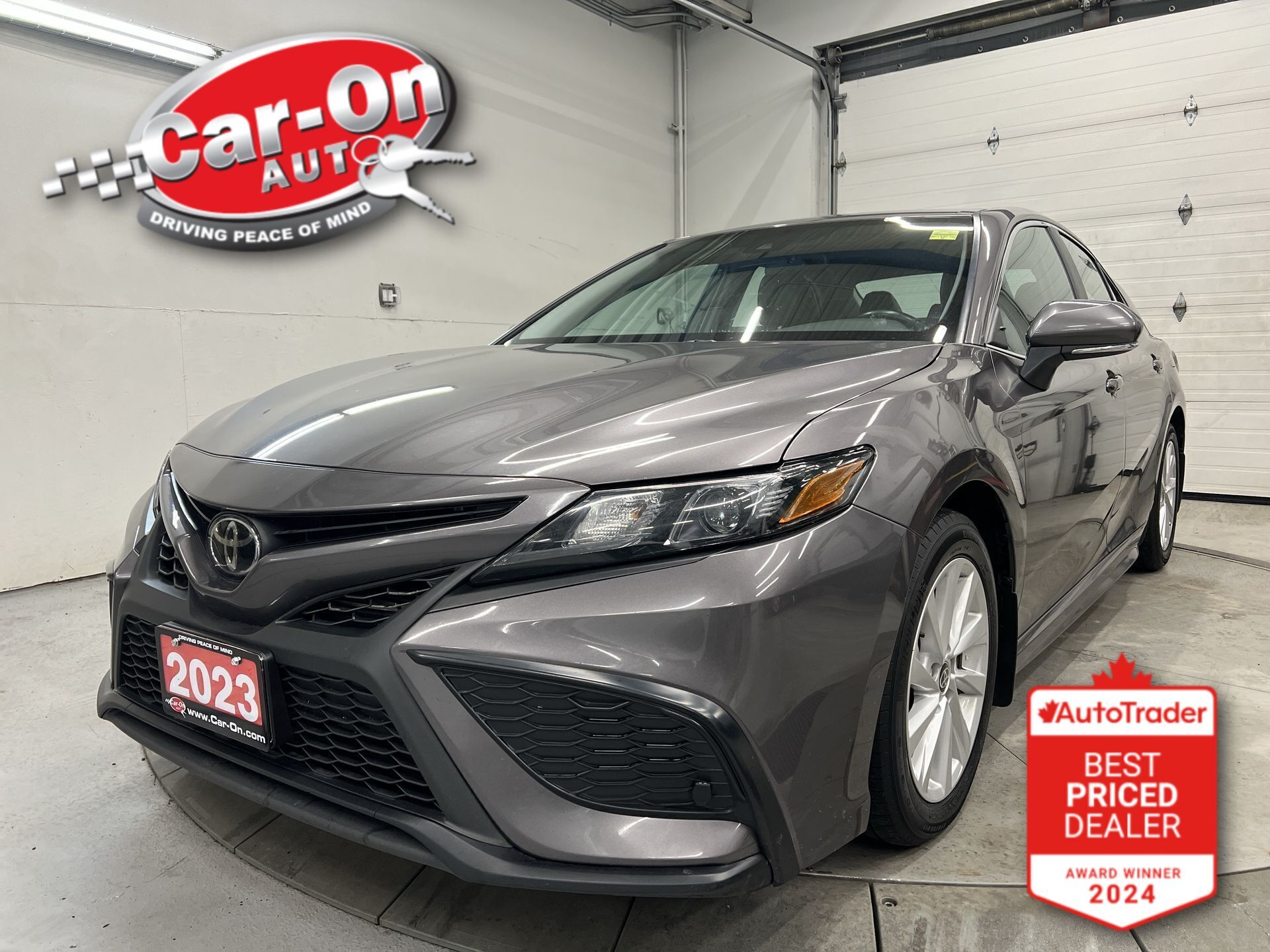 2023 Toyota Camry SE AWD