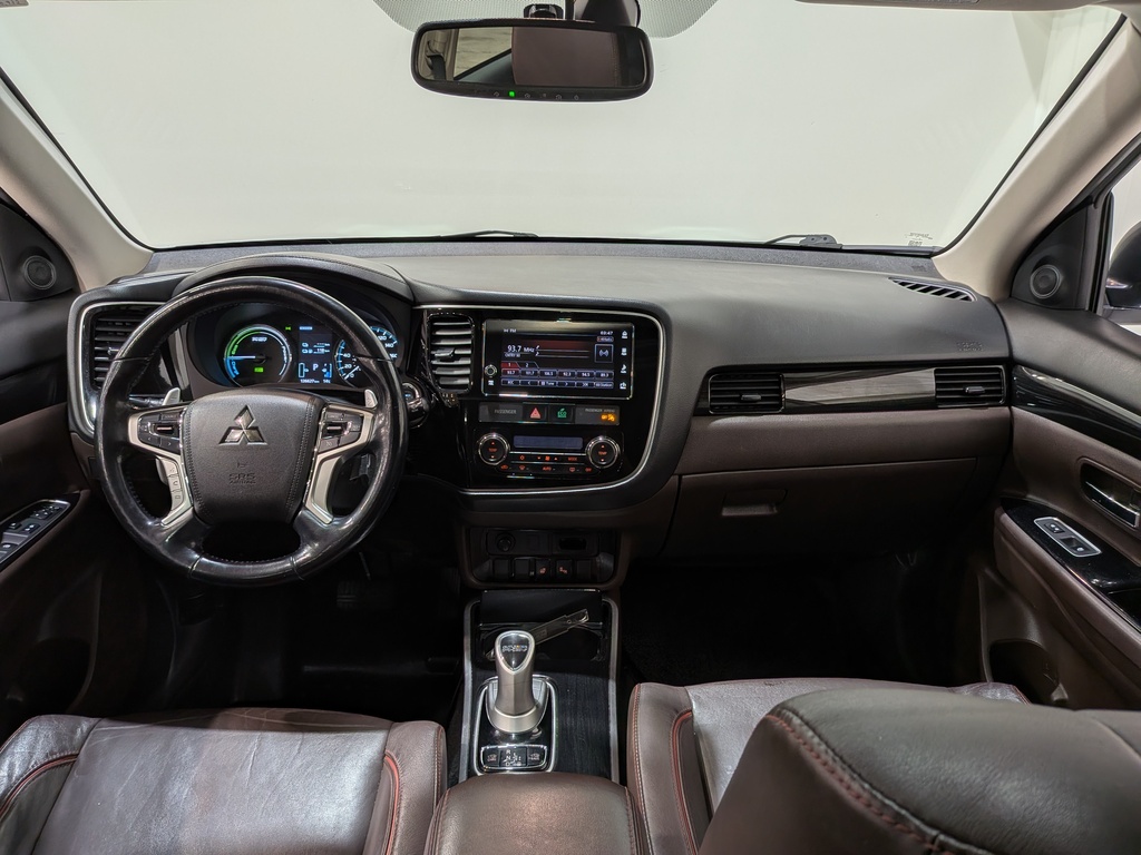 Mitsubishi Outlander PHEV 2018