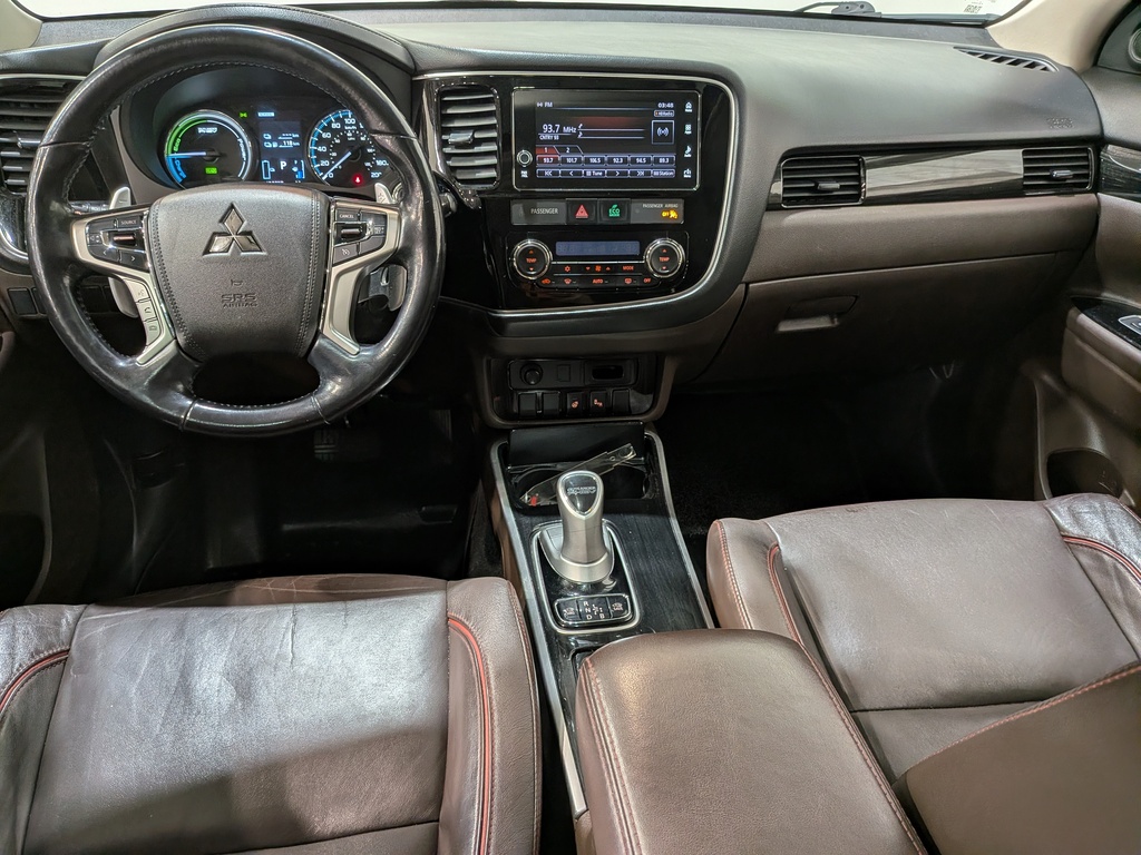 Mitsubishi Outlander PHEV 2018