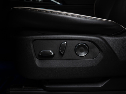 used 2024 Cadillac Escalade ESV car, priced at $69,900