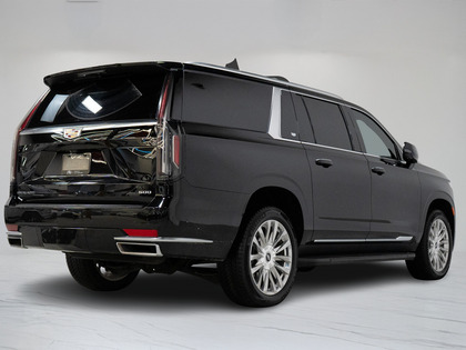 used 2024 Cadillac Escalade ESV car, priced at $69,900