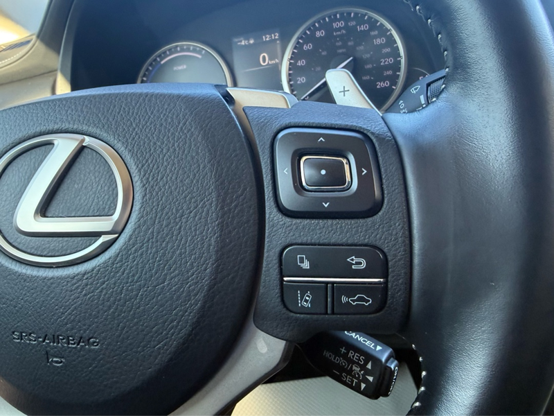 2020 Lexus NX 300h - Gallery image 16