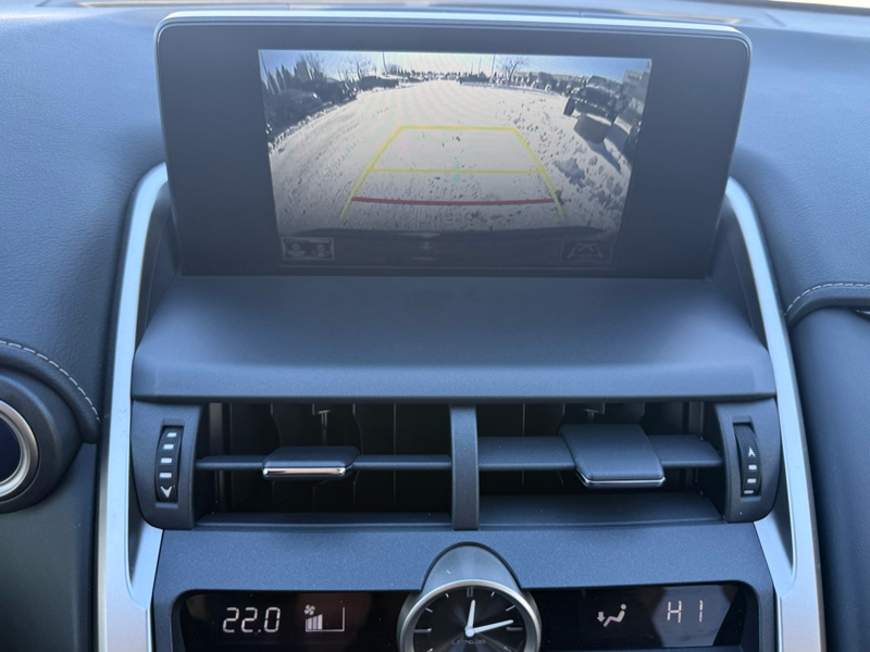 2020 Lexus NX 300h - Gallery image 20