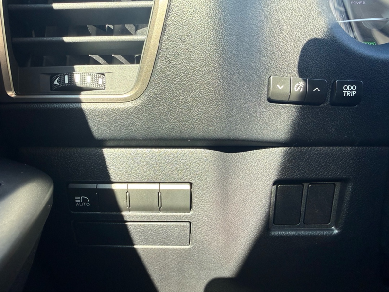 2020 Lexus NX 300h - Gallery image 14