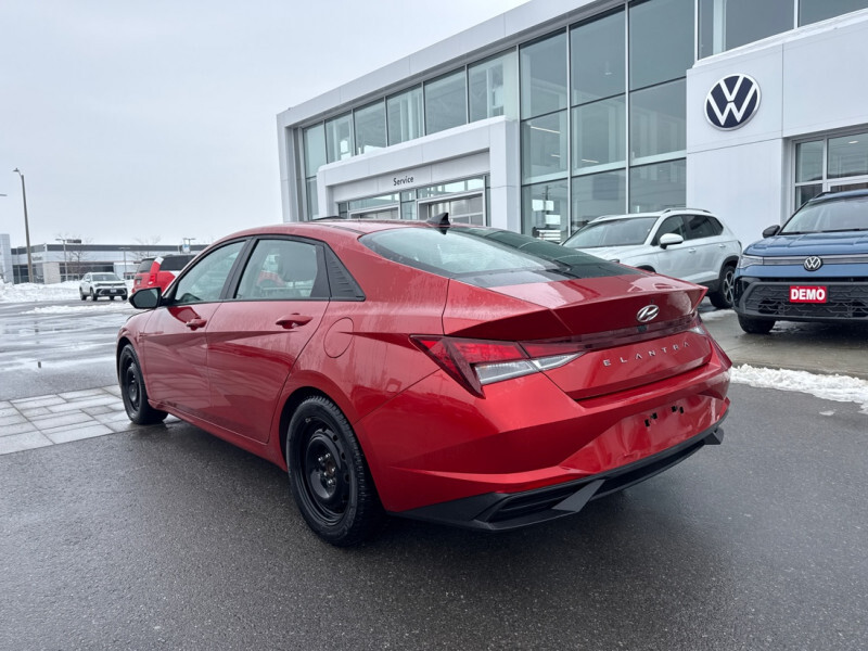 2022 Hyundai Elantra - Gallery image 7