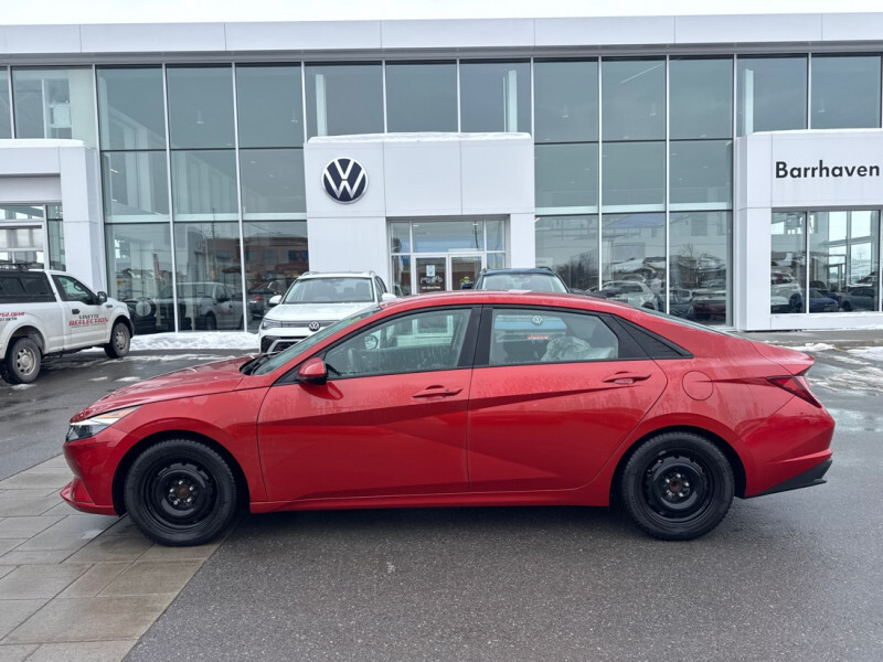 2022 Hyundai Elantra - Gallery image 8