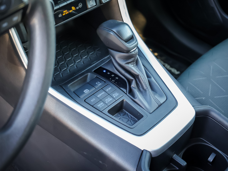 2024 Toyota RAV4 - Gallery image 15