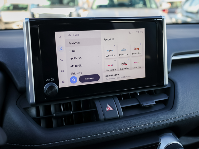 2024 Toyota RAV4 - Gallery image 19