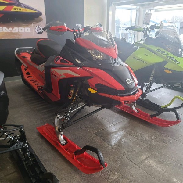 2022 Lynx RAVE RE 850 ICE XT 1.5 MS/ES R