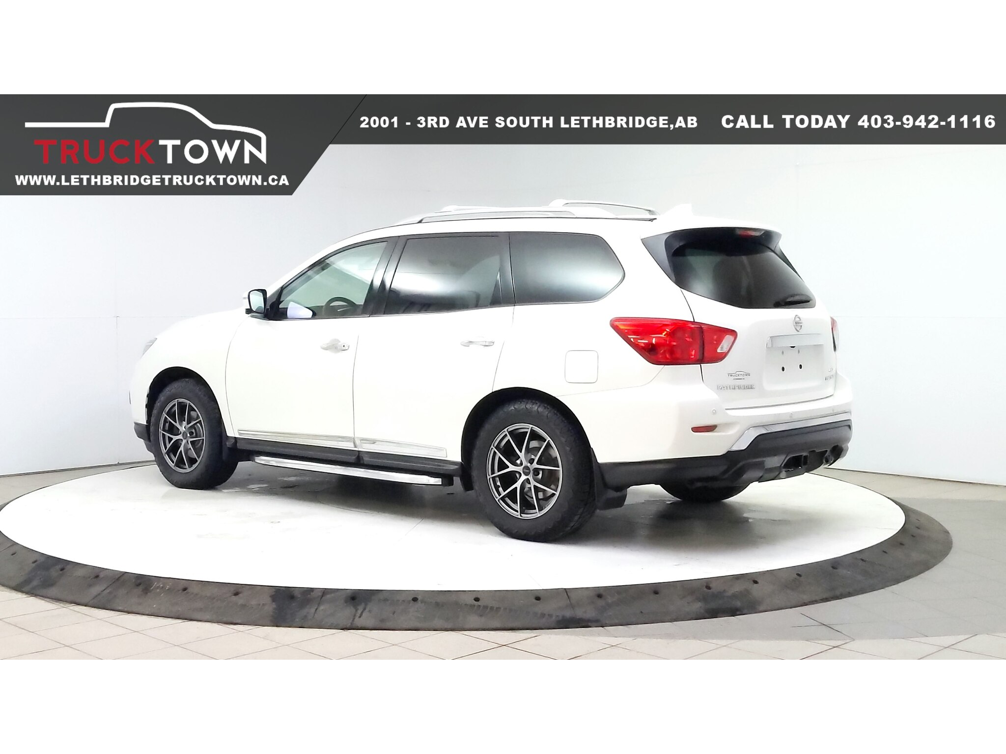 2020 Nissan Pathfinder