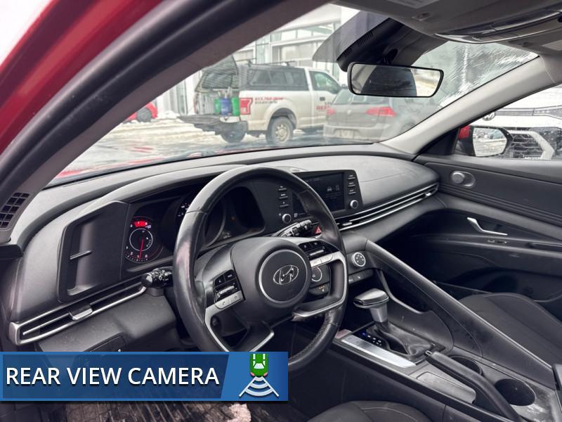 2022 Hyundai Elantra - Gallery image 1