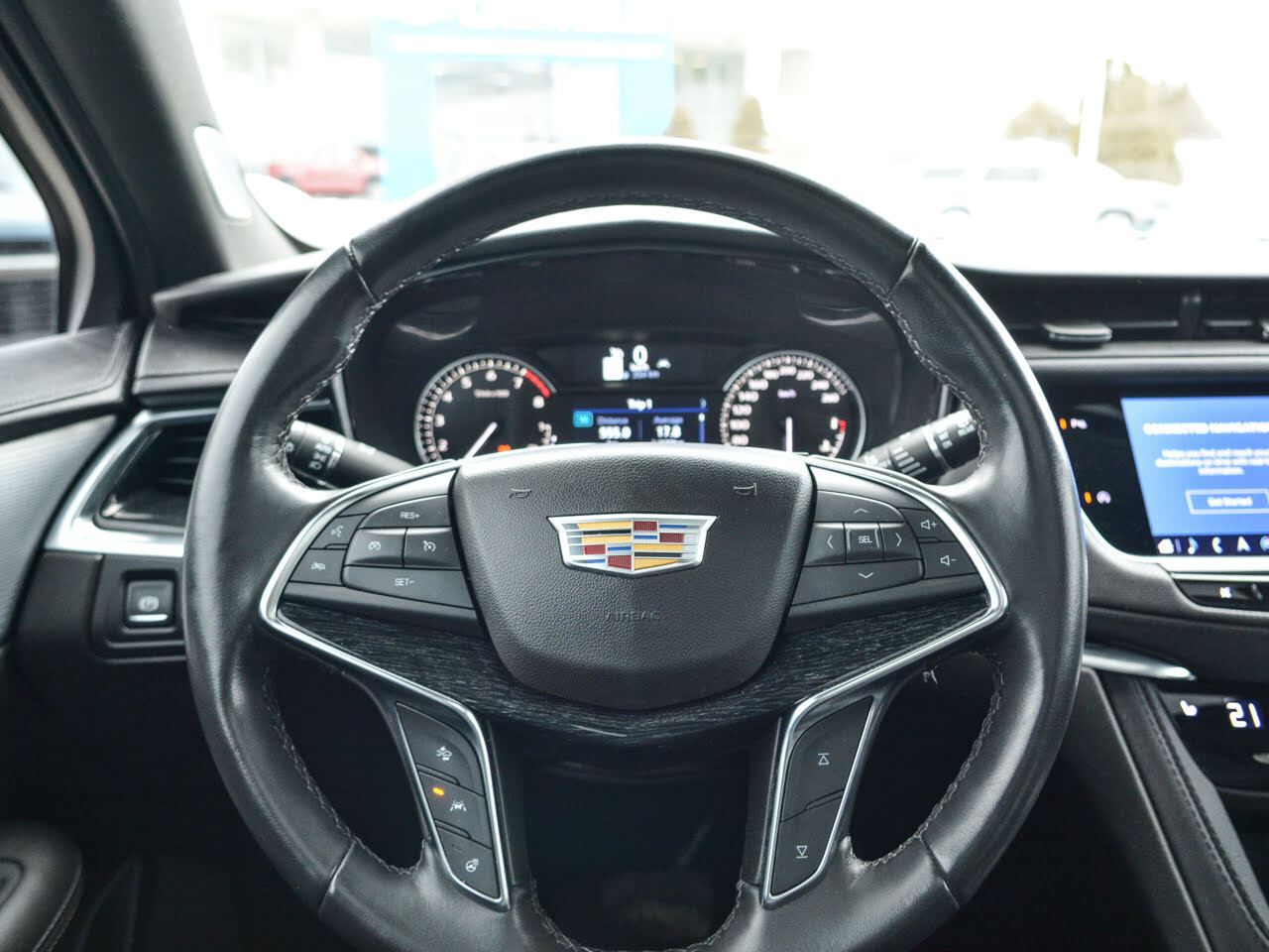 2023 Cadillac XT5 - Gallery image 13