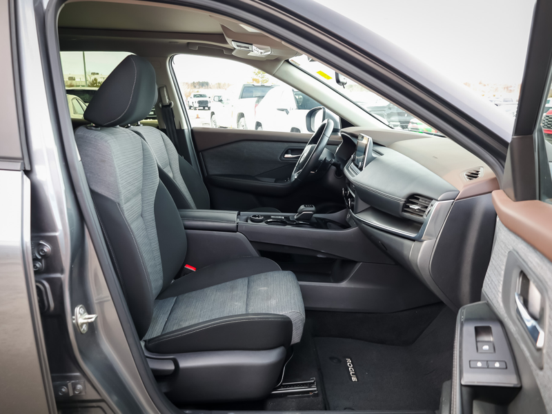 2023 Nissan Rogue - Gallery image 10