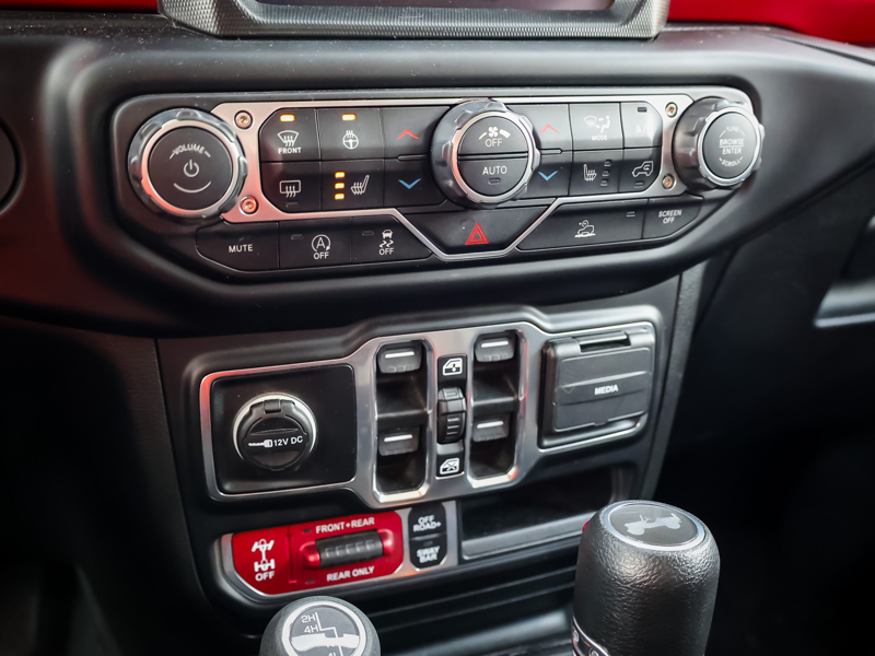 2023 Jeep Wrangler 4-Door - Gallery image 21