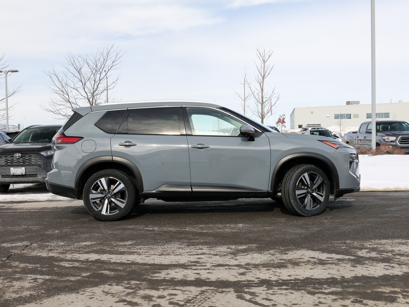 2024 Nissan Rogue - Gallery image 1
