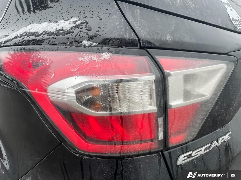 2017 Ford Escape - Gallery image 8