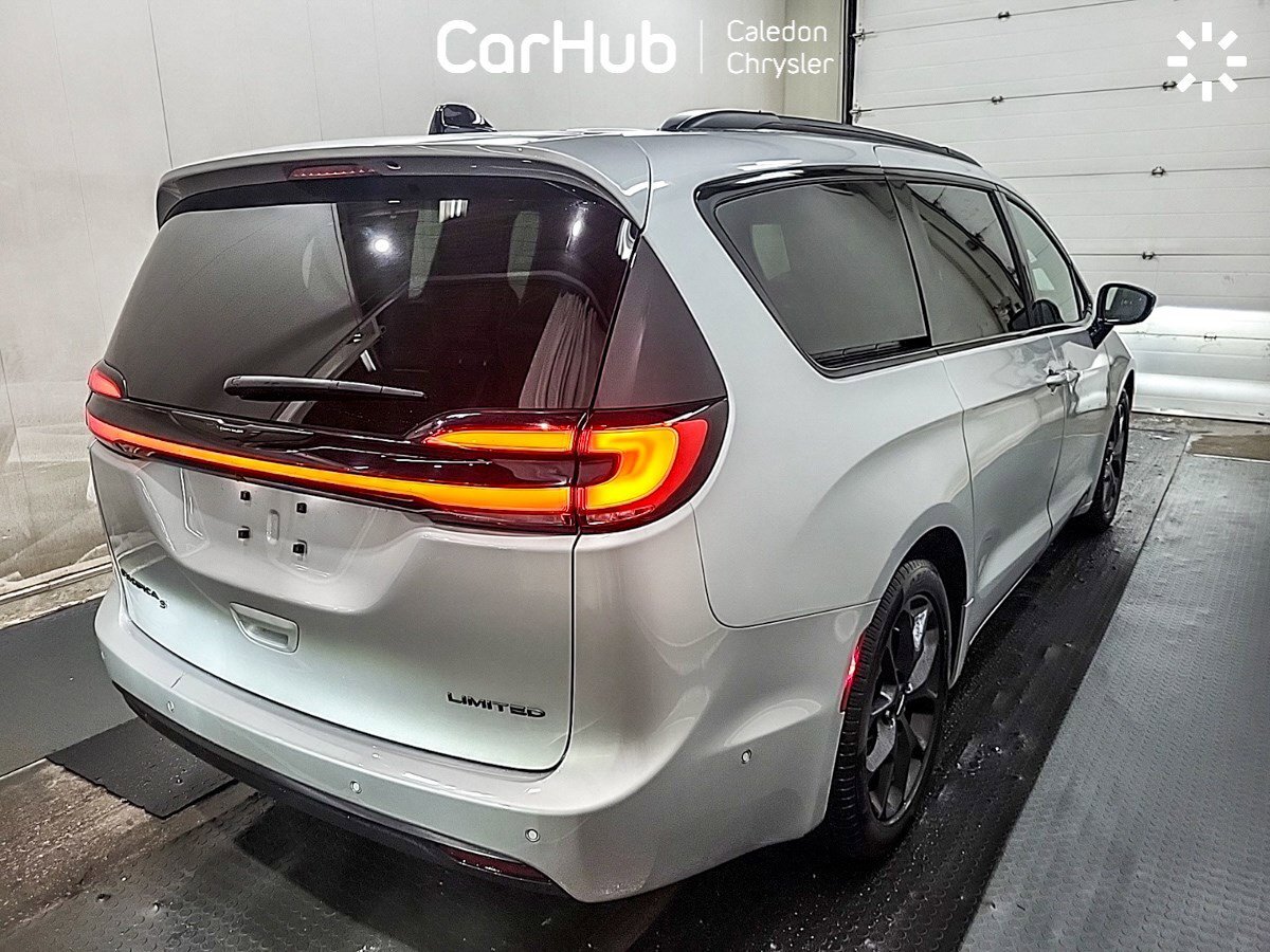 2024 Chrysler Pacifica