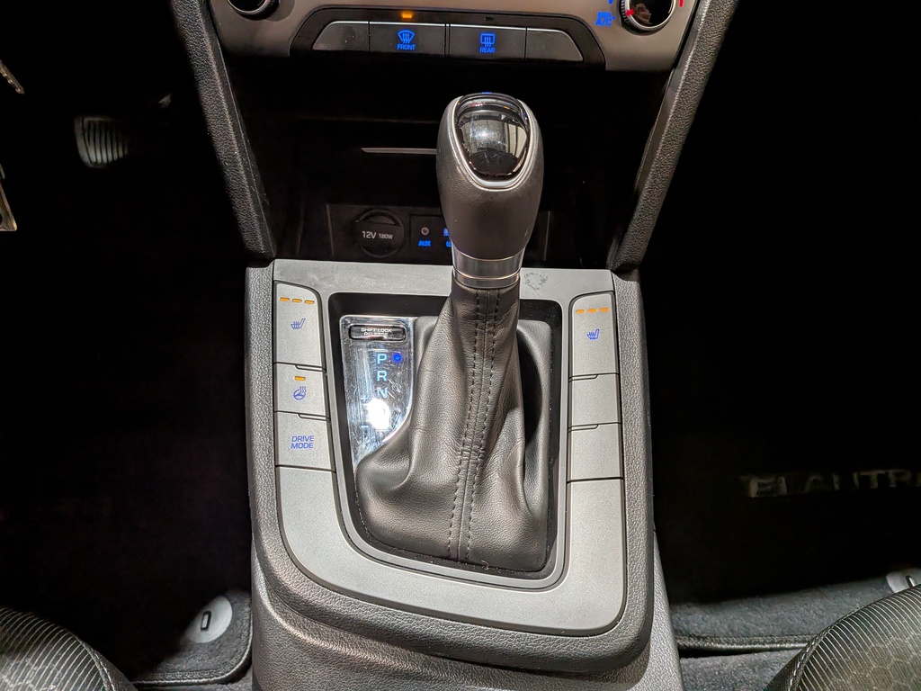 Hyundai Elantra 2017