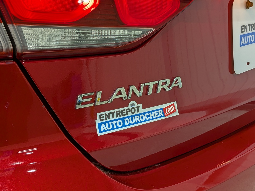 Hyundai Elantra 2017