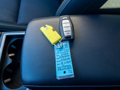 used 2024 Mitsubishi Outlander car, priced at $33,208