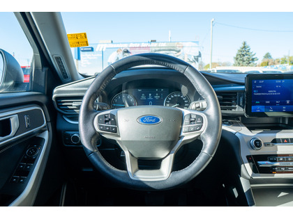 used 2022 Ford Explorer car, priced at $33,900