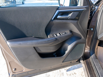 used 2024 Mitsubishi Outlander car, priced at $33,208