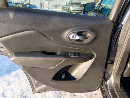 used 2021 Jeep Cherokee car, priced at $29,754