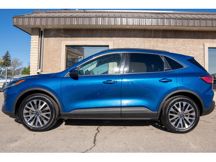 used 2022 Ford Escape car, priced at $25,688