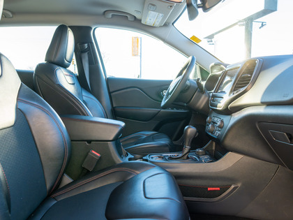 used 2021 Jeep Cherokee car, priced at $29,754